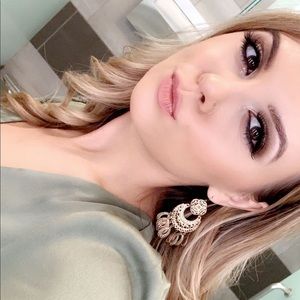 Meet your Posher, Breanna